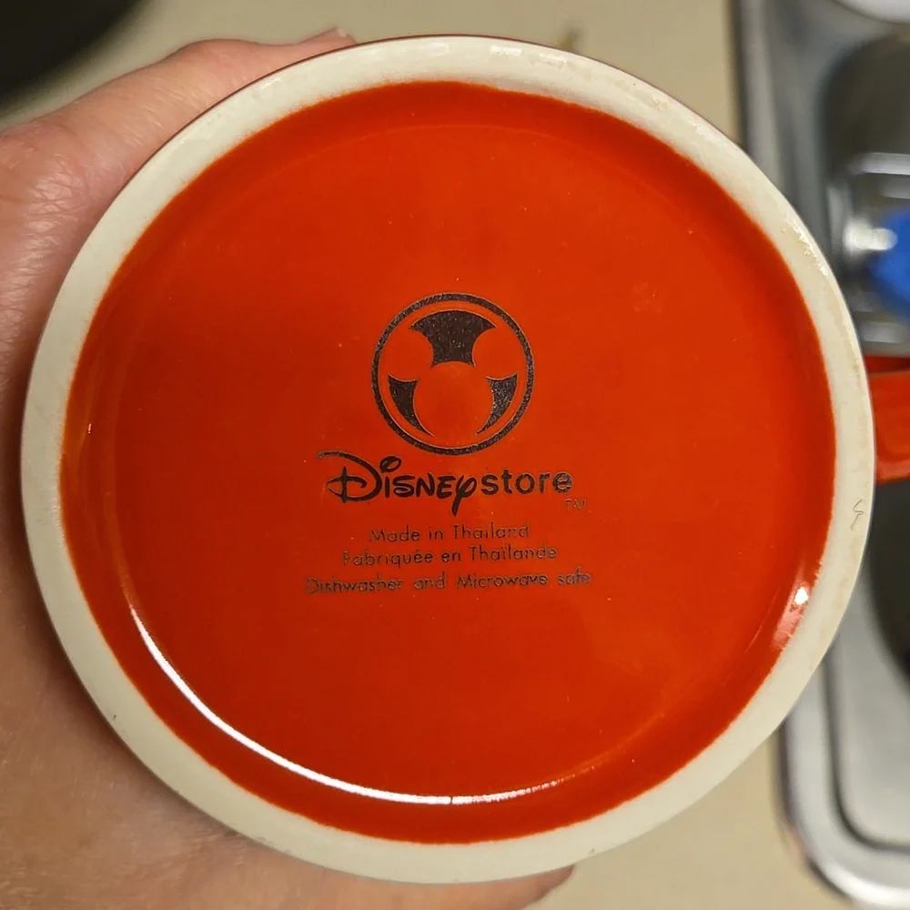 Disney Store Dumbo Red coffee tea Mug